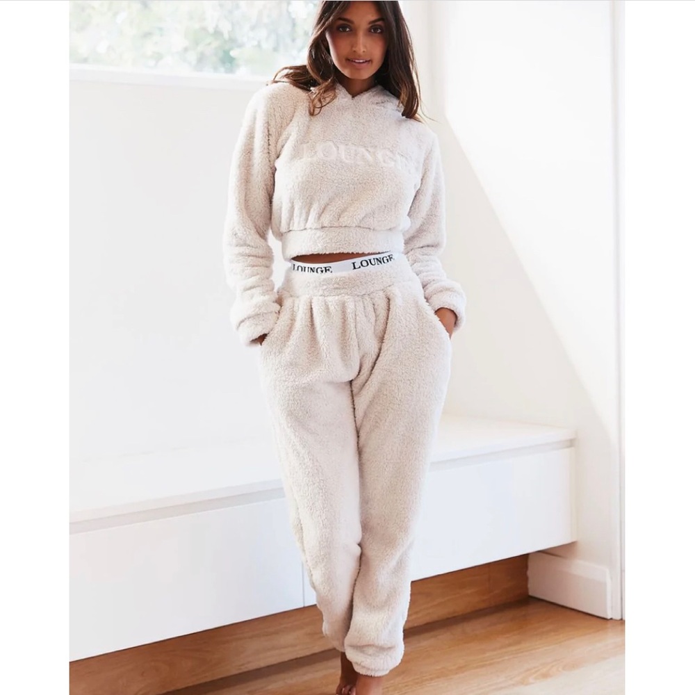 Lounge teddy hoodie & jogger set